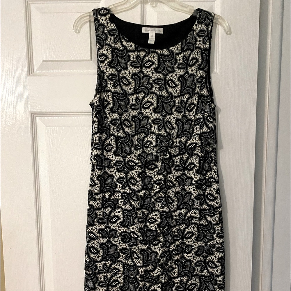 London Times black & white sleeveless dress